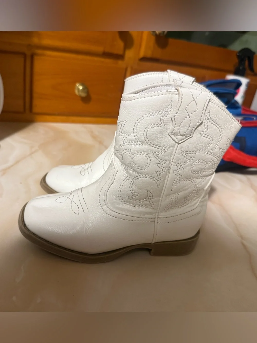 Kids White Western Cowboy Boots - Classic Stitch Detail